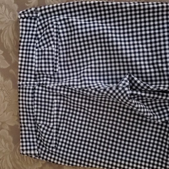 NWOT Old Navy Pixie Ankle Pants - Picture 8 of 8